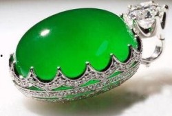 翡翠视频爆料大全下载手机版,一键下载，畅享独家爆料内容